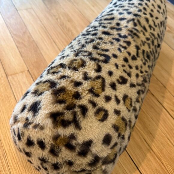 Rachel Zoe Faux Fur Leopard/Cheetah Bolster Pillow, 9"x23", Polyester, Brand New - Picture 1 of 5